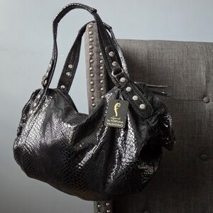 NWT LEGEND BY FORTUNA VALENTINO BLACK REPTILE LEATHER LARGE, PURSE